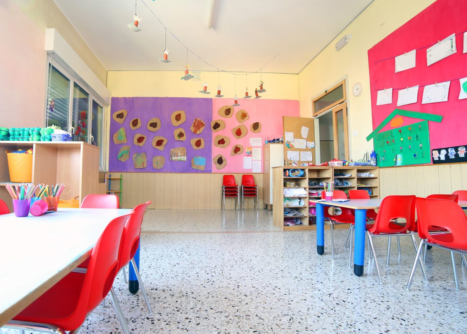 how-to-decorate-a-daycare-center-procare-solutions